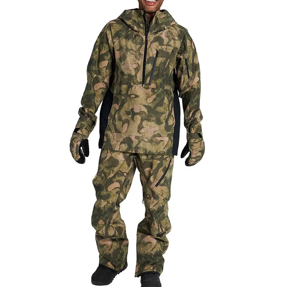 Camouflage ski suits (1)