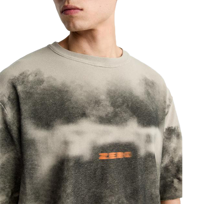 Custom Wholesale Men Spray Print Knit Fabric T-shirt Supplier Grey (4)5uh