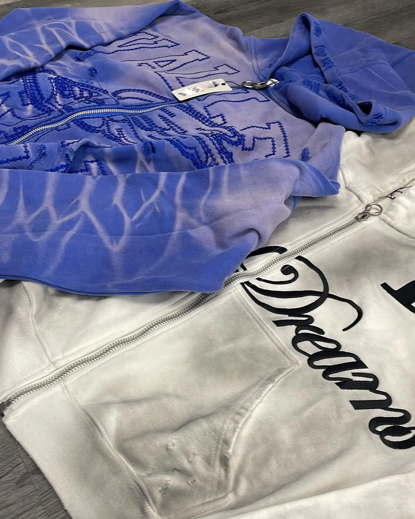 Worn-out zipper hoodie (2).jpg