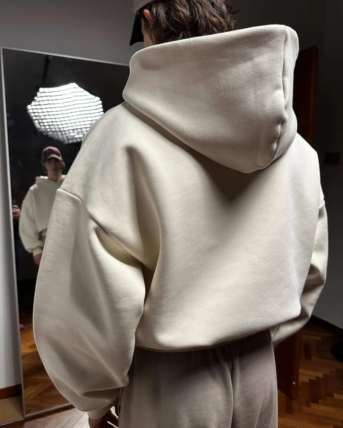 Oversized space cotton hoodie (3).jpg