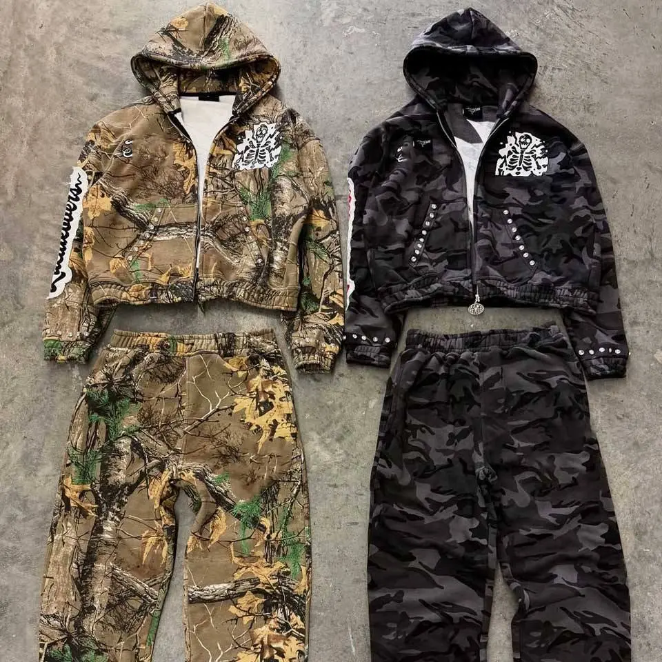 interlock printed suit (3).jpg