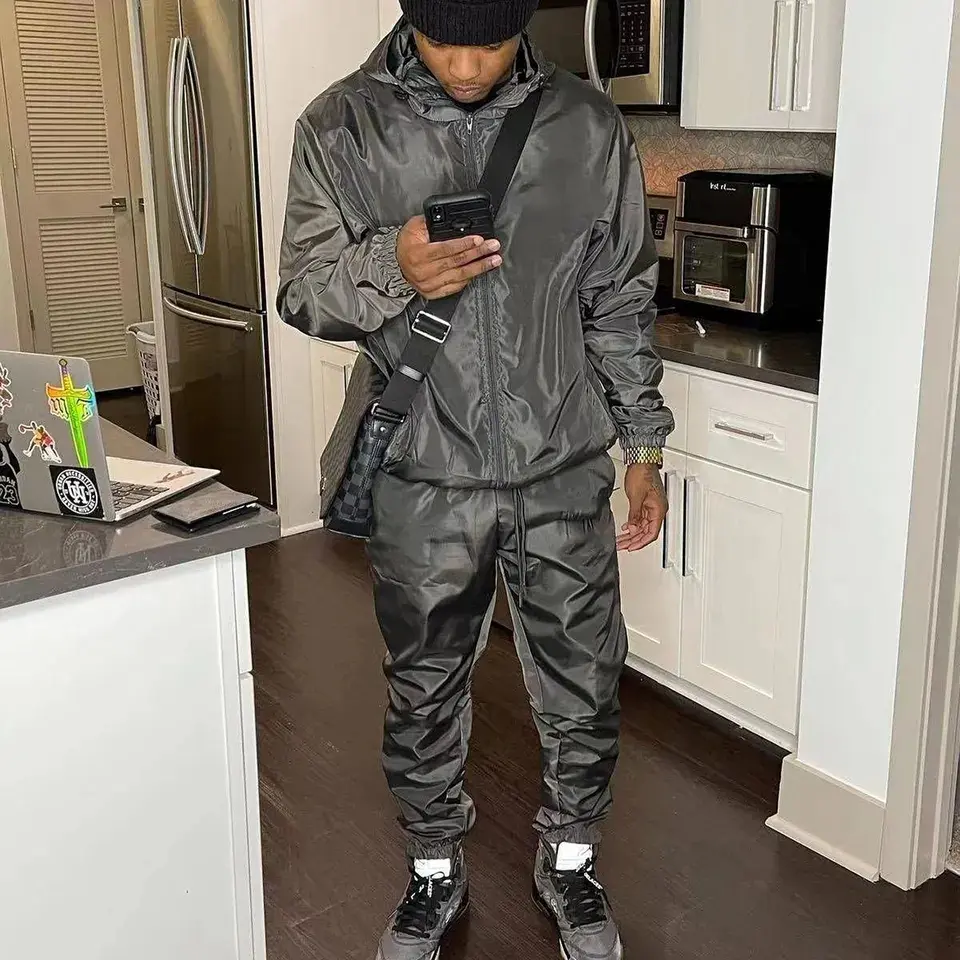 Custom Sport Men Two Piece Jacket Sets (3).jpg