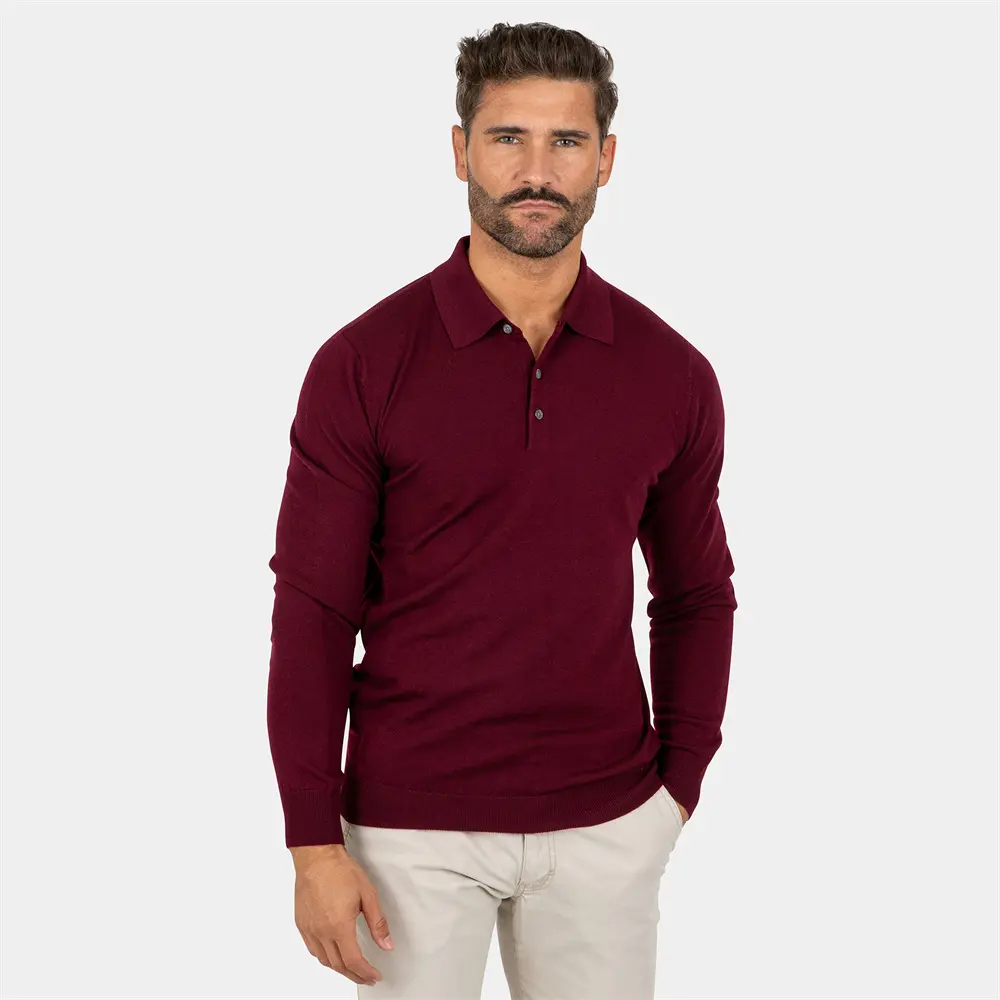 V-neck sweater (3).jpg