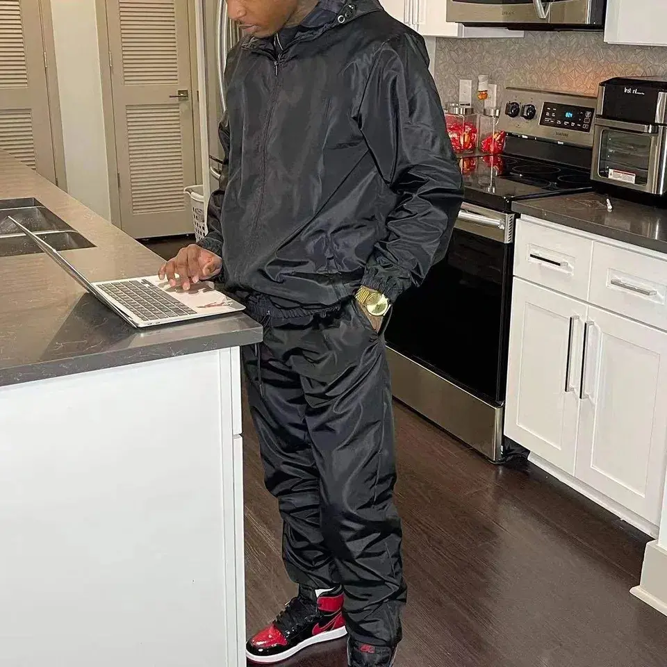 Custom Sport Men Two Piece Jacket Sets (4).jpg